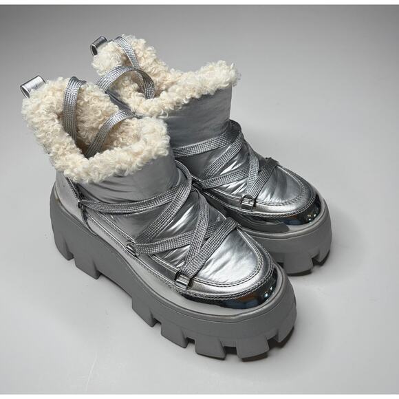 Circus by Sam Edelman Metallic Silver Platform Boots 6 - Picture 1 of 5